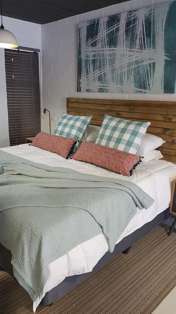 To Let 0 Bedroom Property for Rent in Woodstock Western Cape